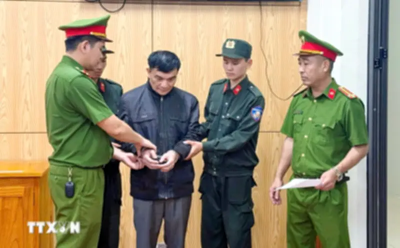 Khởi tố vụ án và bị can với nhóm đối tượng xã hội đen núp bóng doanh nghiệp