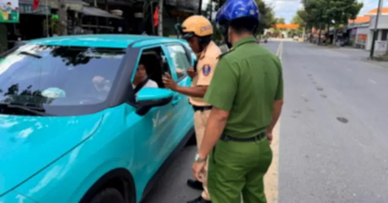 Không chỉ biển P.130: Những vị trí cấm dừng đỗ xe tài xế phải nhớ