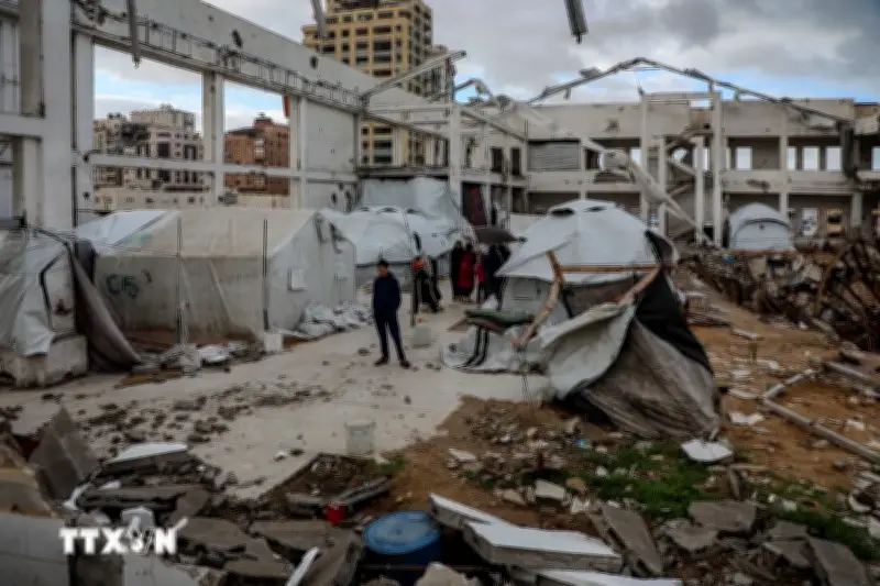 Không Kích Gaza: Hàng Chục Người Thương Vong Tại Khu Vực Trại Tị Nạn