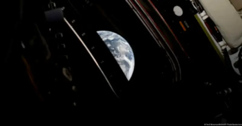 Khoảnh khắc cô độc tuyệt đối: Phi hành gia Artemis II mất liên lạc 40 phút phía sau Mặt Trăng