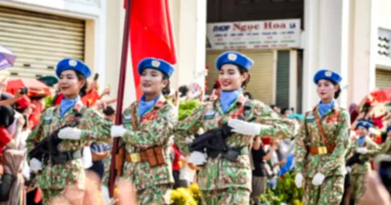 Khoảnh khắc xúc động tại Lễ diễu binh 30/4: Tự hào dân tộc