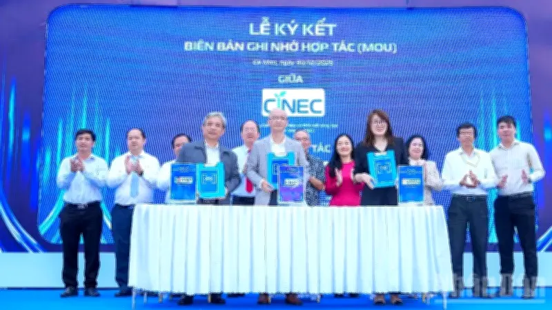 Khát vọng đưa công nghệ bám rễ vào đồng ruộng và số hóa di sản tại Cà Mau