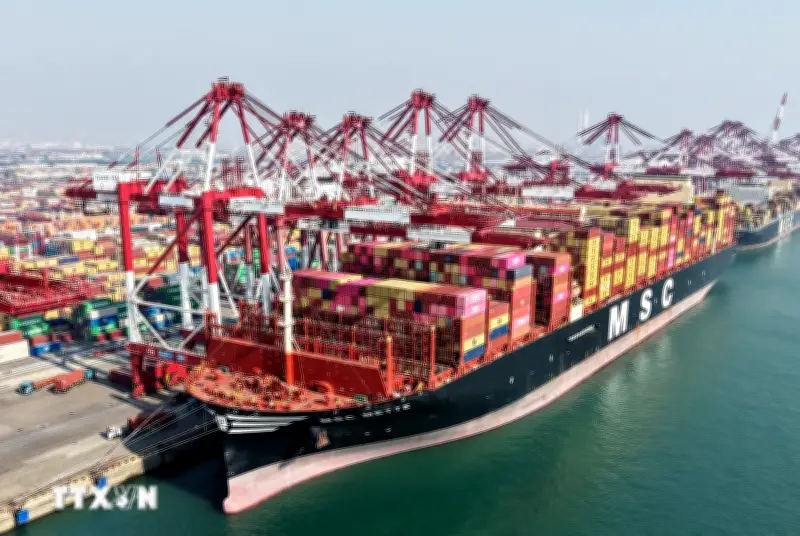 Kinh tế Trung Quốc khởi sắc mạnh mẽ trong quý I, vượt kỳ vọng