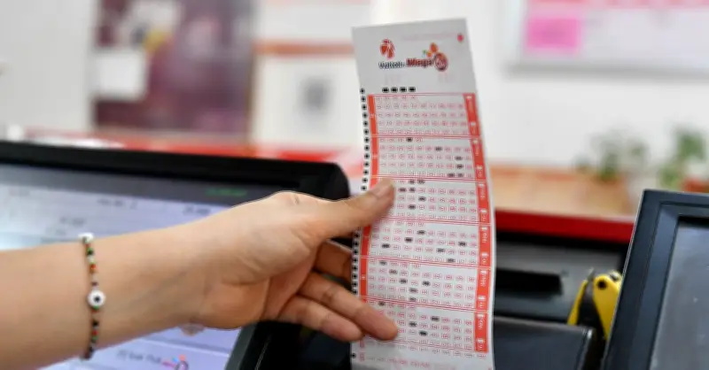 Kết quả xổ số Vietlott 22/4: 17 vé trúng giải nhất, số 15-16 chưa về