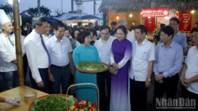 Lễ hội ẩm thực Vũ Thư: Hành trình tinh hoa từ hạt gạo quê hương