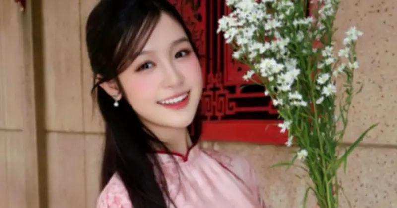 Lê Huỳnh Bảo Ngọc: Từ 'hoa khôi nhí' đến diễn viên gây sốt trong 'Bóng ma hạnh phúc'