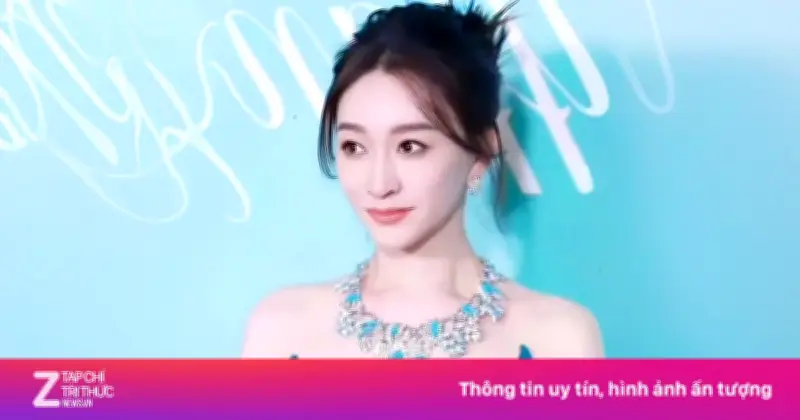 Lý Tiểu Nhiễm Gây Sốt Ở Tuổi 50, Cạnh Tranh Trực Tiếp Với Trang Pháp Trong Đạp Gió