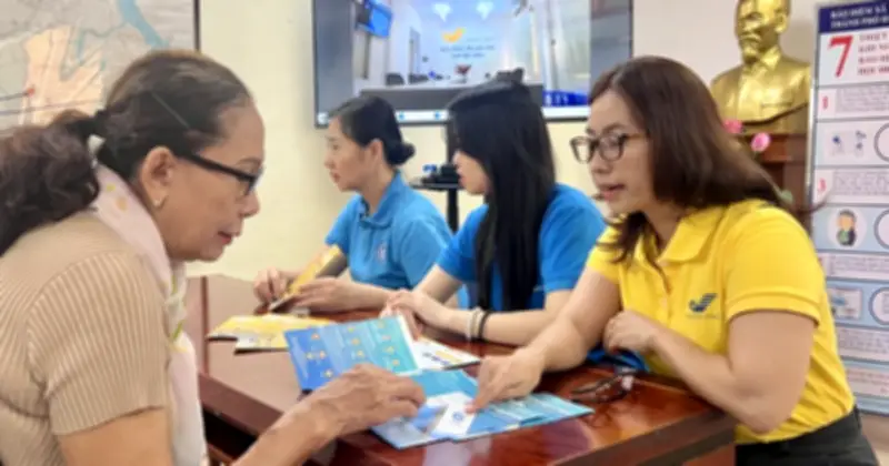 Lịch nghỉ lễ 30/4-1/5/2026: Lương hưu, trợ cấp BHXH TP.HCM bị dời chi trả