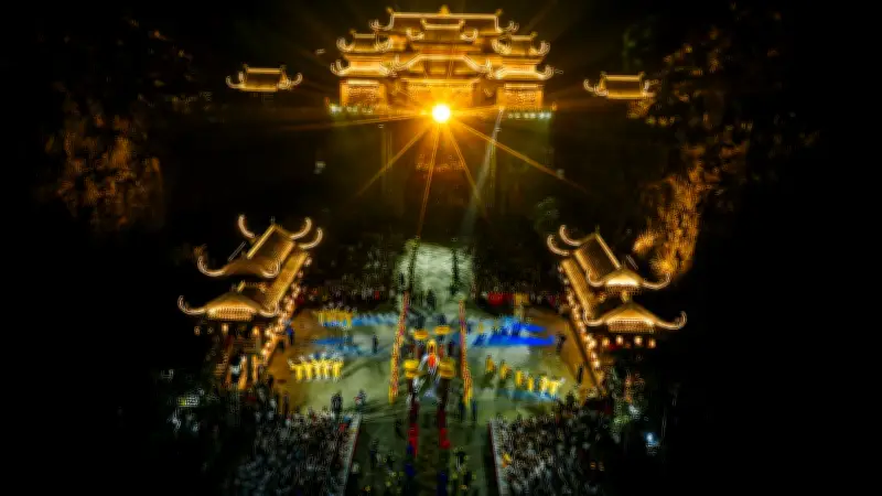 Lịch sử sống động qua show thực cảnh nhập vai tại Ninh Bình