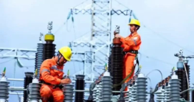 Lưới điện miền Bắc căng thẳng, nguy cơ thiếu điện cao điểm hè 2026