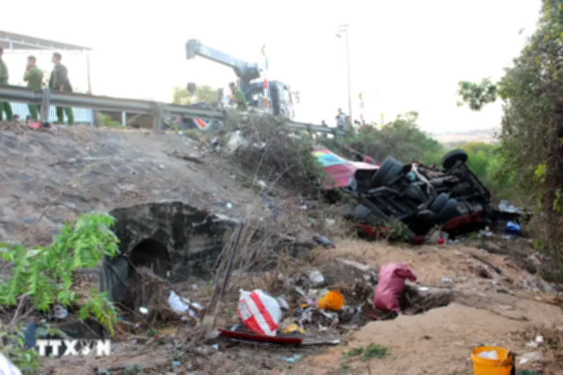 Lâm Đồng khẩn trương khắc phục hậu quả vụ tai nạn đặc biệt nghiêm trọng