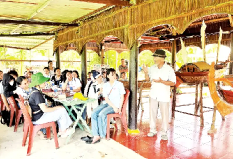 Làng Mộc Kim Bồng Hội An Tỏa Sáng: Di Sản Sống Động Thu Hút Du Khách