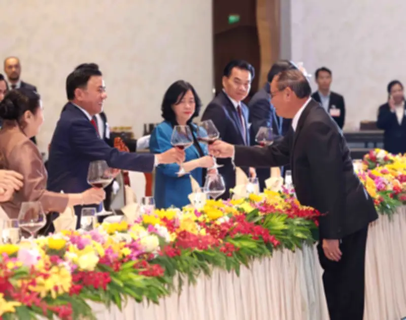 Lãnh đạo Lào đánh giá cao hội đàm Việt - Lào, tin tưởng quan hệ phát triển mạnh mẽ