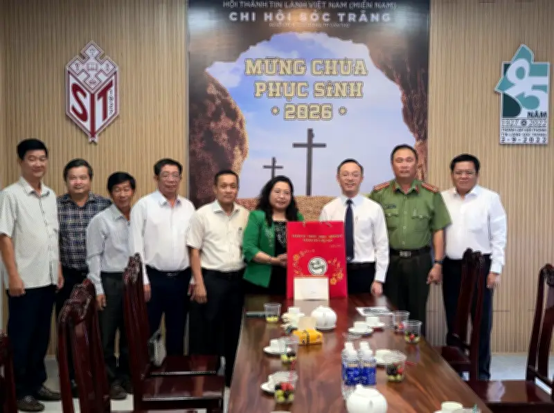 Lãnh đạo TP Cần Thơ thăm, chúc mừng Lễ Phục Sinh tại các cơ sở tôn giáo