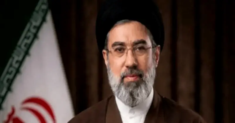 Lãnh tụ Iran cảnh báo trả thù, kiểm soát Hormuz trong giai đoạn mới