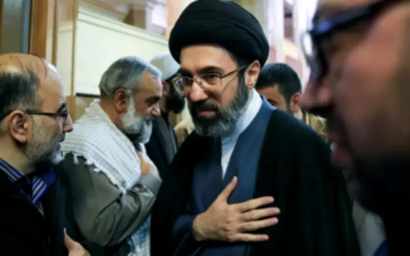 Lãnh tụ Iran tuyên bố giai đoạn mới quản lý Eo biển Hormuz, sẵn sàng đáp trả chiến tranh