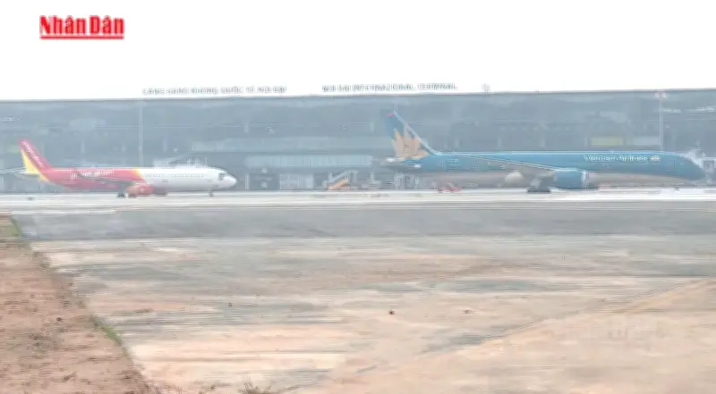 Đảm bảo nguồn nhiên liệu hàng không phục vụ cao điểm 30/4 - 1/5