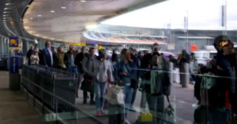 Mỹ Cảnh Báo Ngừng Xử Lý Hành Khách Quốc Tế Tại Sân Bay Các Bang Dân Chủ