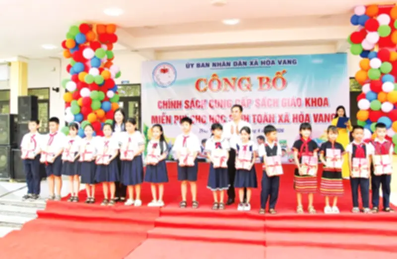 Mô hình thư viện sách giáo khoa dùng chung tại Hòa Vang: Tiết kiệm, hiệu quả và nhân văn