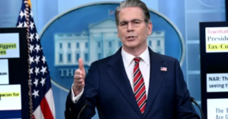 Mỹ Không Gia Hạn Giấy Phép Mua Dầu Nga, Tăng Áp Lực Lên Nguồn Cung Toàn Cầu