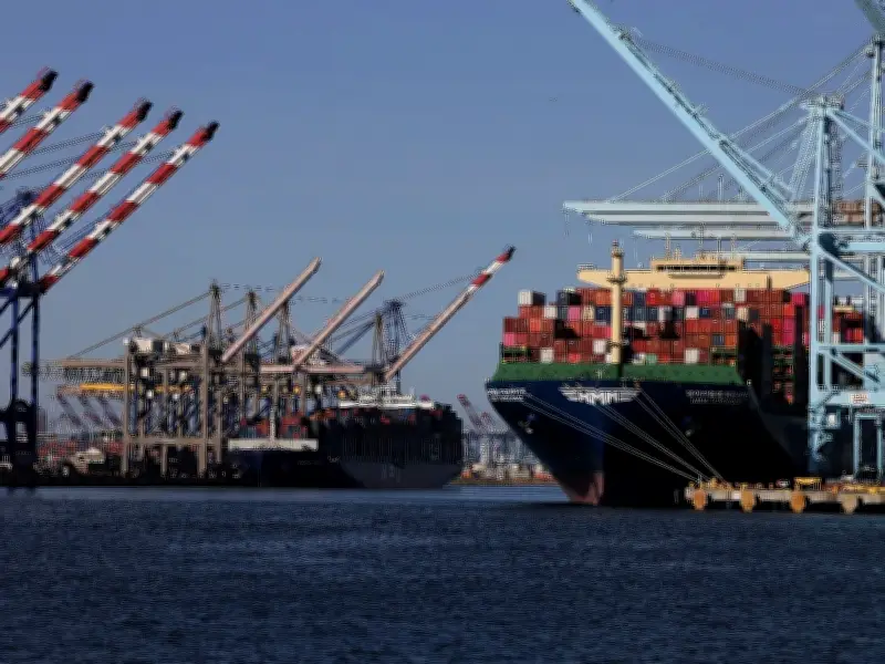 Mỹ áp thuế 50% với hàng hóa từ các nước cung cấp vũ khí cho Iran