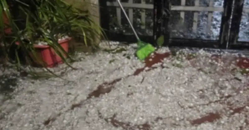 Mưa đá dữ dội tàn phá Bắc Hà, Lào Cai: Nhiều nhà tốc mái, cây trồng hư hại