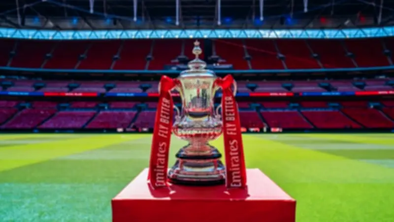 Manchester City và Chelsea hẹn gặp nhau ở trận chung kết FA Cup