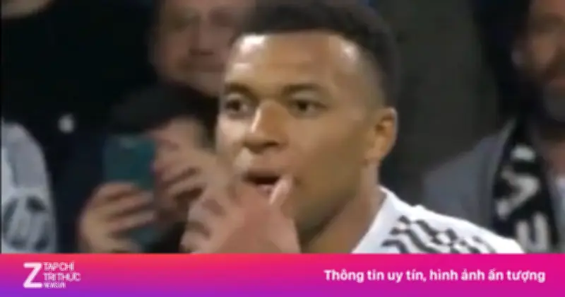 Manuel Neuer gây sốc với màn trình diễn xuất sắc, khiến Kylian Mbappe sửng sốt