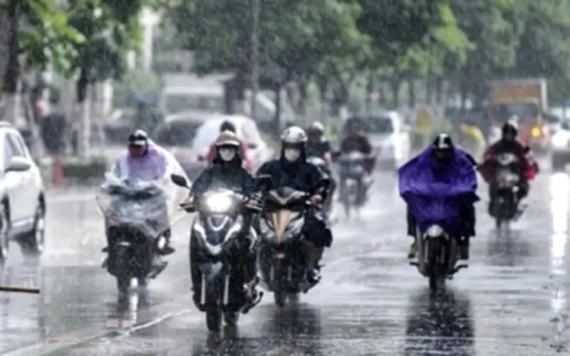 Miền Bắc đối mặt mưa dông diện rộng, cảnh báo nguy cơ lũ quét và sạt lở đất