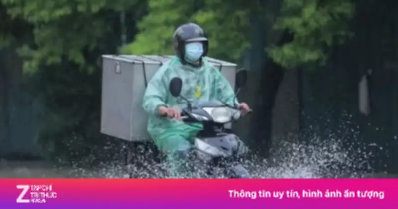 Miền Bắc đón mưa lớn từ đêm nay, cảnh báo lốc sét và gió giật mạnh