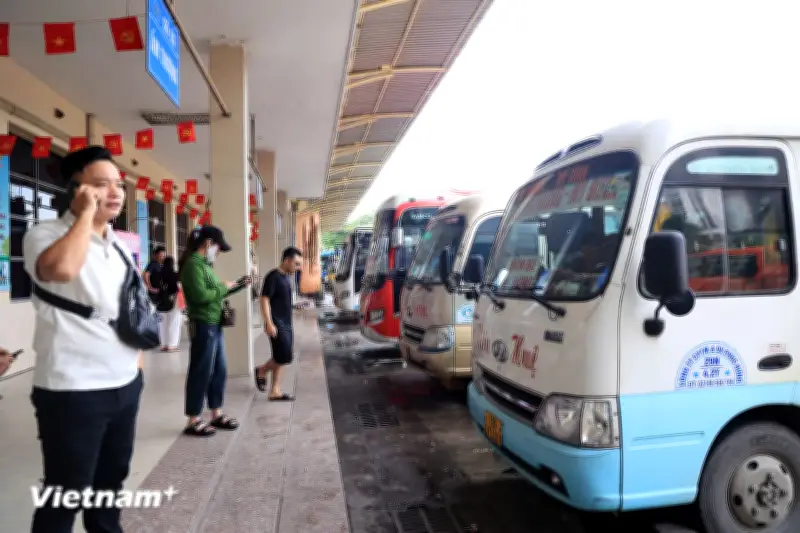 Miễn, giảm phí giao thông vận tải đến 30/6 để hỗ trợ doanh nghiệp