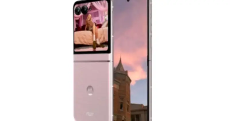 Motorola Razr 2026 tăng giá 100 USD so với phiên bản trước