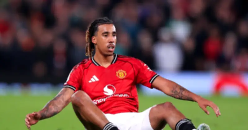 MU đối mặt khủng hoảng nhân sự trước trận đấu quan trọng với Chelsea