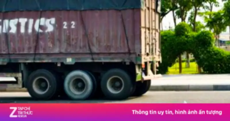 Nữ sinh lớp 11 tử vong thương tâm dưới bánh xe container tại Quy Nhơn, Gia Lai