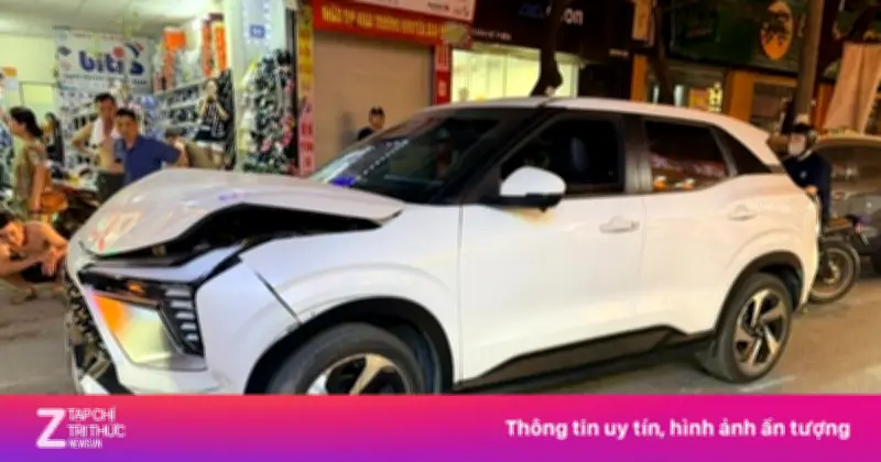 Nữ Tài Xế Ôtô Gây Tai Nạn Liên Hoàn 4 Xe Trên Phố Hà Nội, Hoảng Loạn Gục Trên Vô Lăng