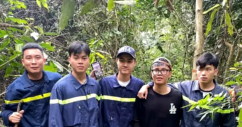 Nam sinh bị lạc trong rừng Tam Đảo được giải cứu sau 2 ngày tìm kiếm