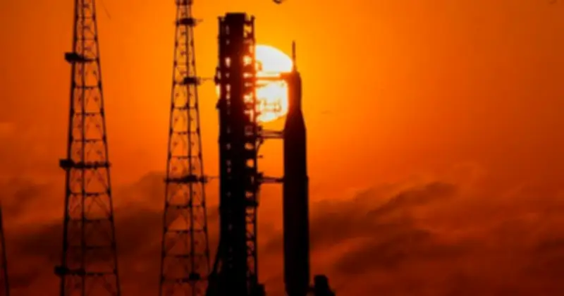 NASA chuẩn bị đưa người bay quanh Mặt Trăng sau hơn 50 năm với sứ mệnh Artemis 2