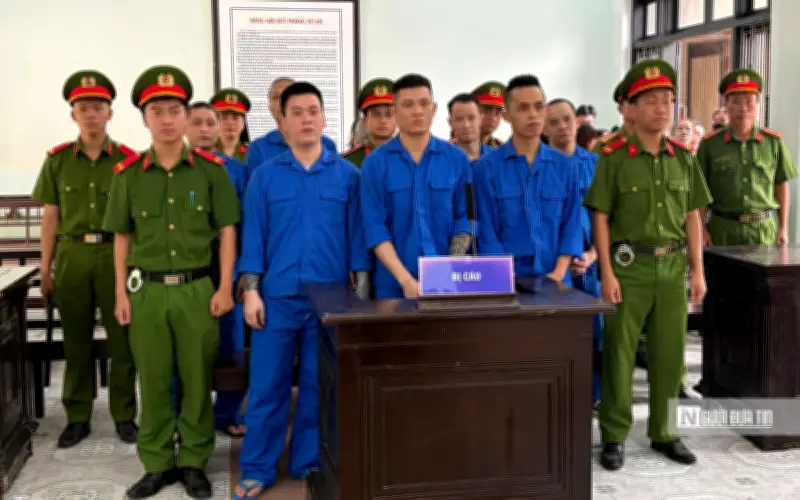Đường Dây Ma Túy Tinh Vi Ở Huế: 8 Bị Cáo Nhận Án Tù Với Tổng Cộng Hơn 495 Gam Meth