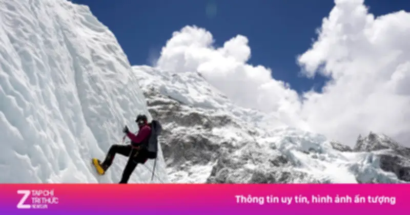 Đường Dây Đầu Độc Trên Everest: Hướng Dẫn Viên Dựng Cấp Cứu Giả Trục Lợi Hàng Chục Triệu USD