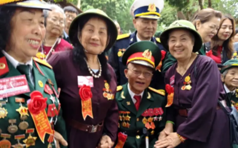 Ông Lê Xuân Niêm: Người giữ lửa truyền thống với trái tim rực cháy và đôi chân không mỏi