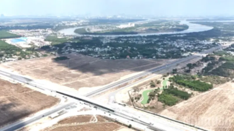 Đồng Nai quyết liệt tháo gỡ điểm nghẽn, hướng tới mục tiêu trở thành thành phố trực thuộc Trung ương