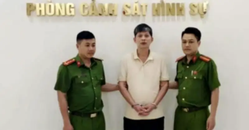 Ông Nguyễn Thế Bằng bị khởi tố vì đỗ xe chắn lối vào hầm chung cư Hinode