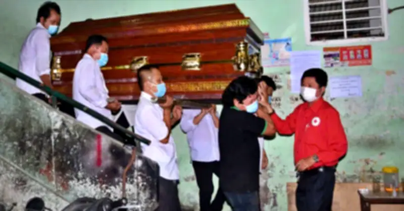 Ông Nguyễn Thành Khoa: Hơn 30 năm mai táng miễn phí và chăm lo người già neo đơn