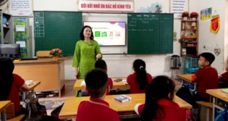 Nghệ An chỉ đạo trường học ứng phó nắng nóng gay gắt, bảo vệ sức khỏe học sinh