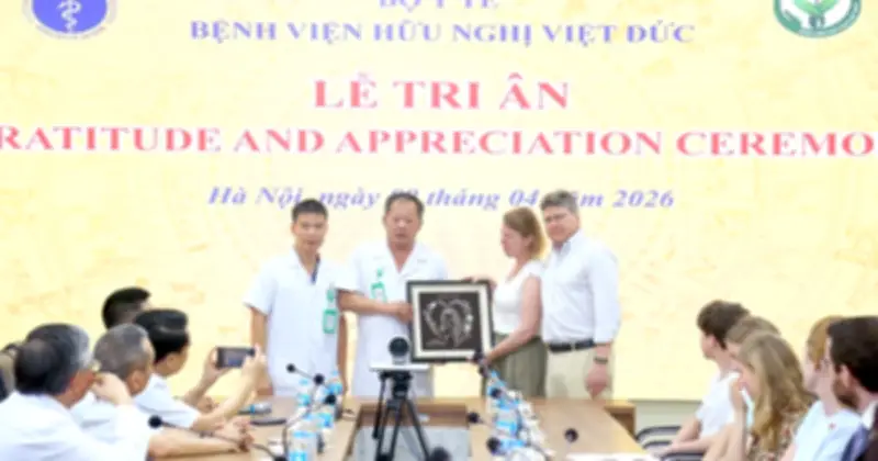 Nghĩa cử cao đẹp: Gia đình cô gái Anh hiến tạng cứu sống bệnh nhân Việt Nam