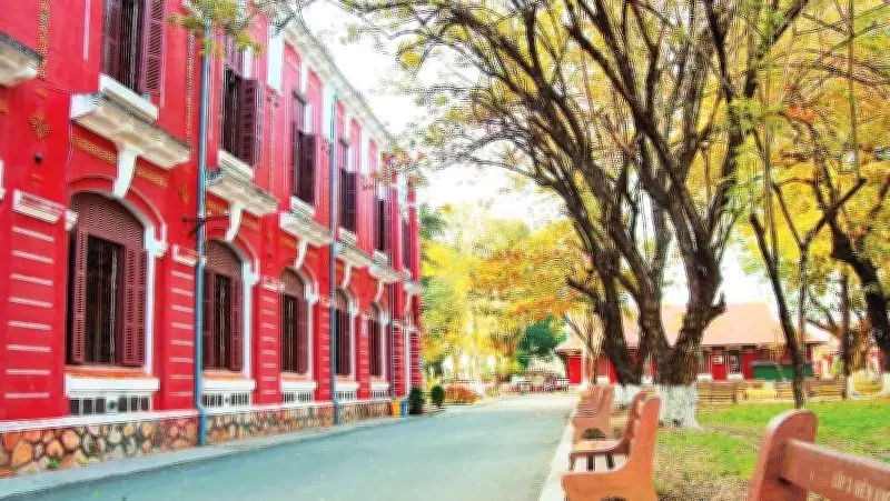 Nghiên cứu hé lộ sự giao thoa kiến trúc Pháp - Việt độc đáo tại thành phố Huế