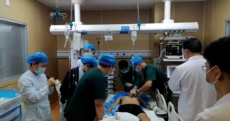 Người Cha 38 Tuổi Qua Đời Sau 1 Tháng Phát Hiện Ung Thư Vì Xem Nhẹ Cơn Đau Lưng