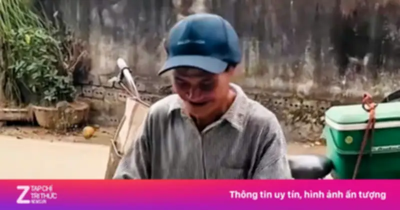 Người Cha Đạp Xe Cũ Đi Từng Nhà Mời Khách Dự Đám Cưới Con Gái