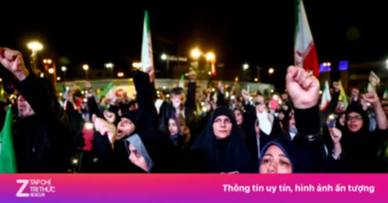 Người dân Tehran xuống đường ủng hộ chính phủ Iran sau vụ tấn công