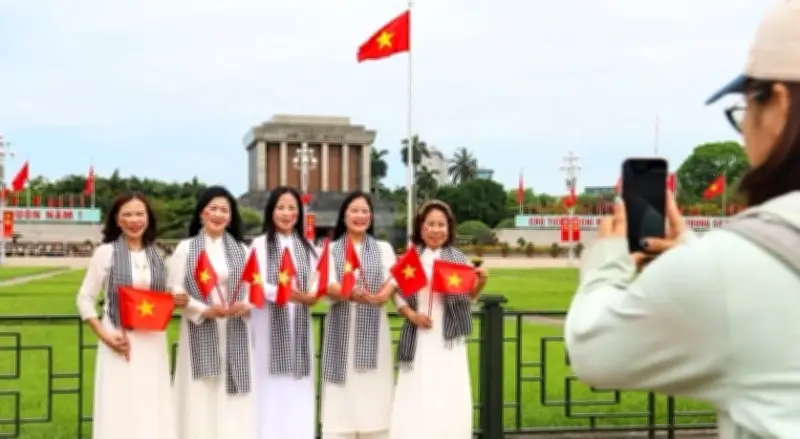 Người dân Thủ đô chọn du lịch tại chỗ trong dịp lễ